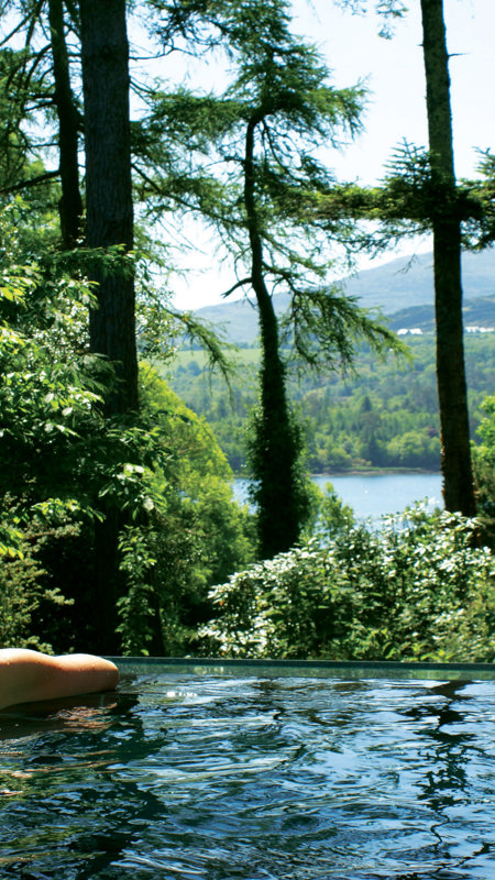 Female in the Infinity Pool